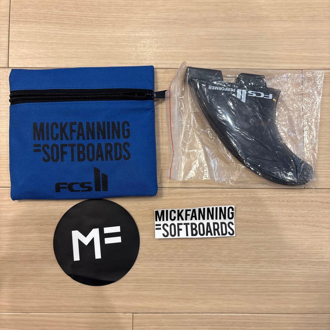 Mick Fanning KUMA Fish サーフボード 5'6\"