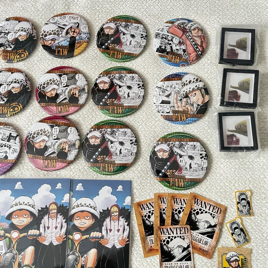 ONE PIECE　ワンピース　トラファルガーロー　缶バッジ　ポストカード