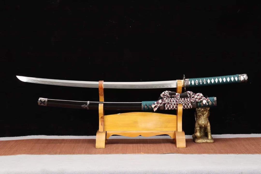 【桜太刀】  武具　刀装具　日本刀　模造刀 居合刀