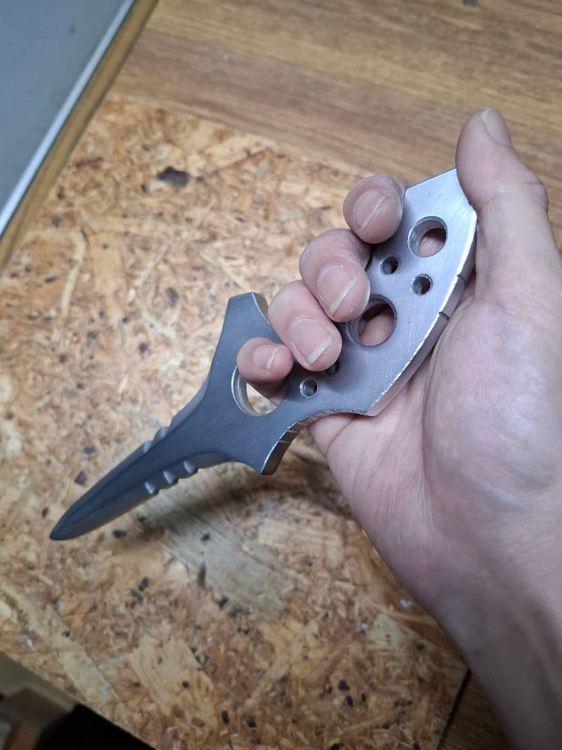 カランビット　47