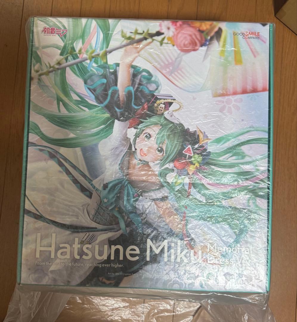 初音ミク Memorial Dress Ver. 1/7スケール フィギュア