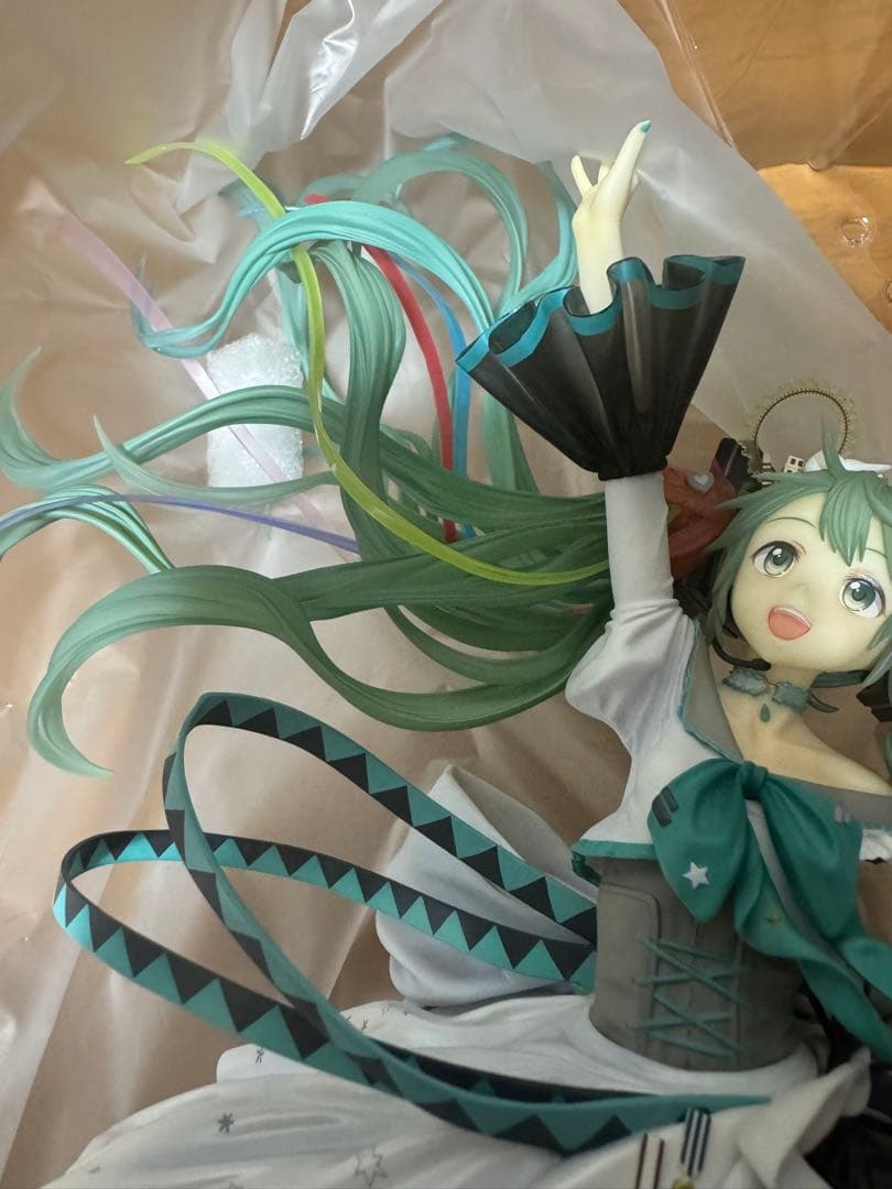 初音ミク Memorial Dress Ver. 1/7スケール フィギュア