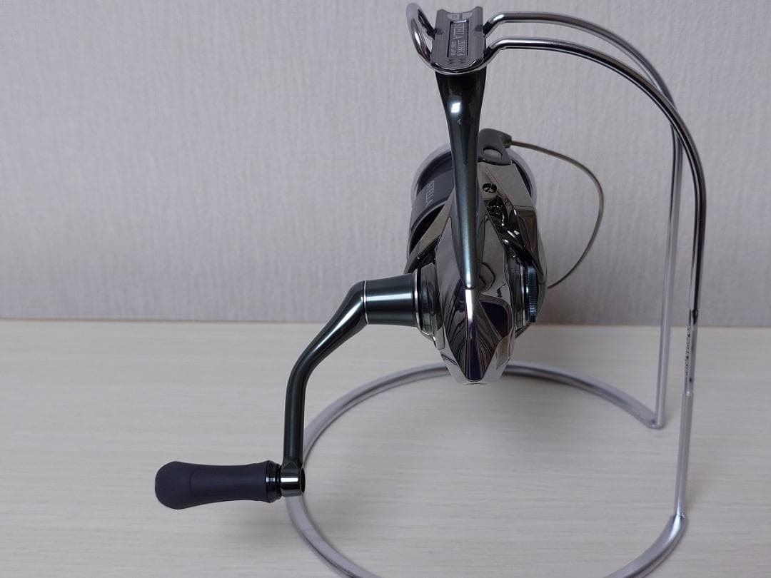 シマノ 22ステラ 2500SHG 新品同様 SHIMANO STELLA