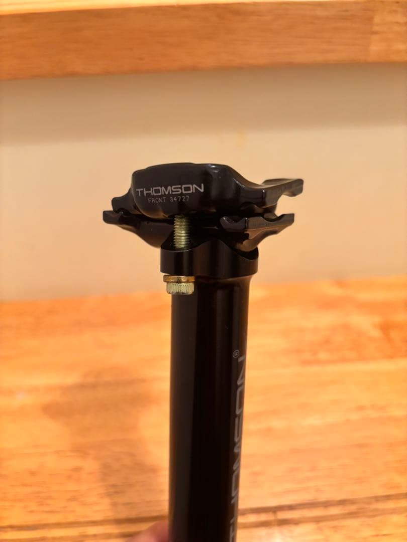 THOMSON elite φ26.8x330mm 黒