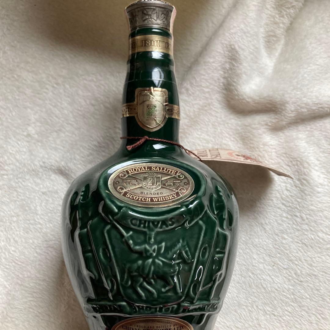  Salute 21年 ブレンデッドスコッチウイスキー（巾着付き）