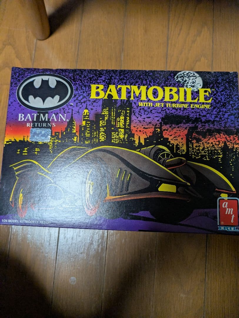 BATMAN RETURNS バットモービル 1/25 プラモデル