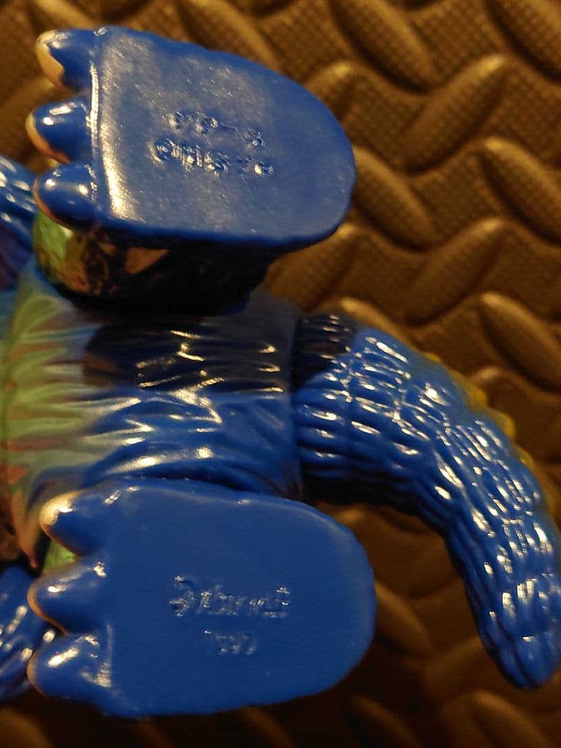 ソフビ　ジラース　マーミット