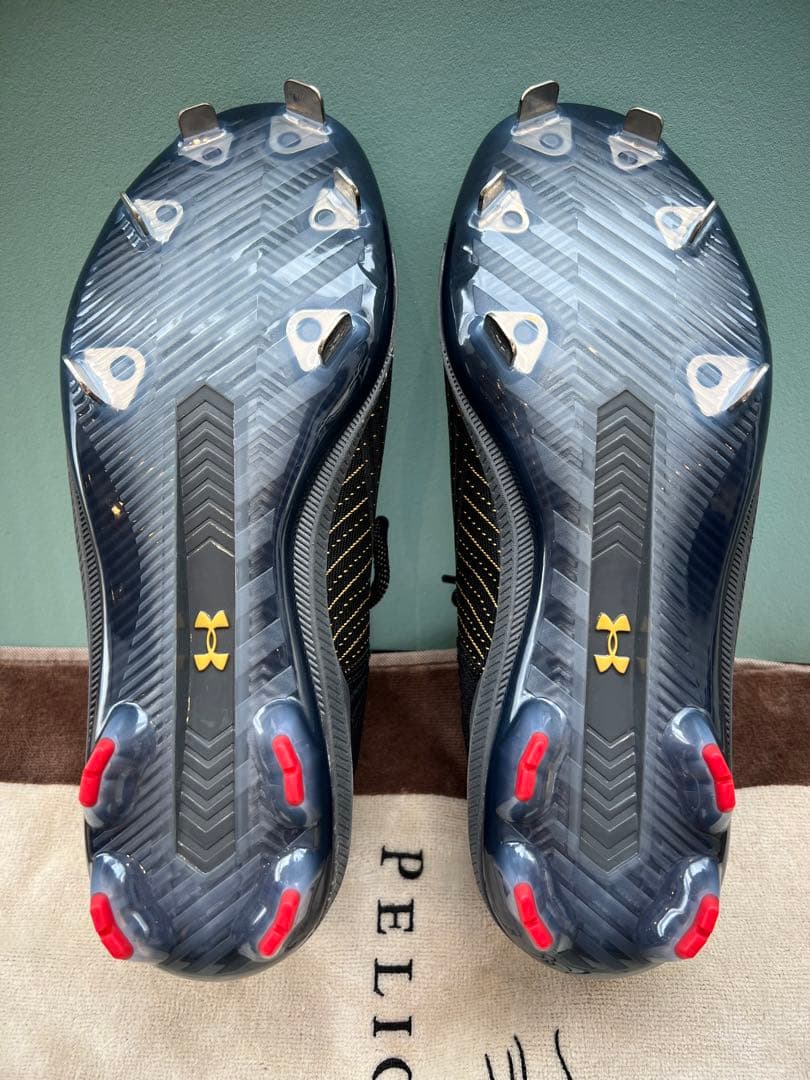 【新品】アンダーアーマー　野球スパイク　ハーパーモデル　27cm