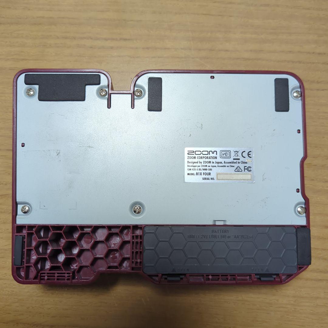 ZOOM B1X FOUR ベースマルチエフェクター　純正ACアダプター付き