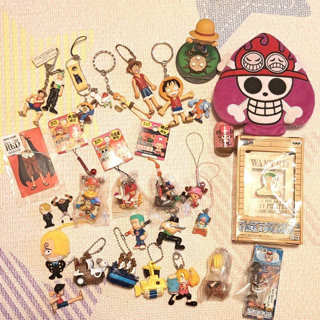 福袋★ワンピースグッズまとめ売り キーホルダー　フィギュア　セット　大量