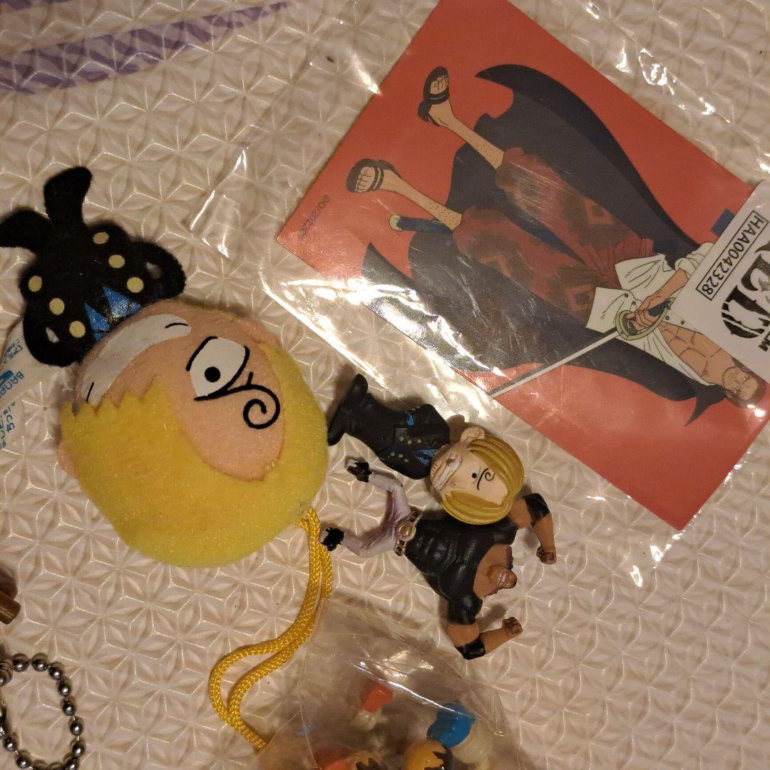 福袋★ワンピースグッズまとめ売り キーホルダー　フィギュア　セット　大量