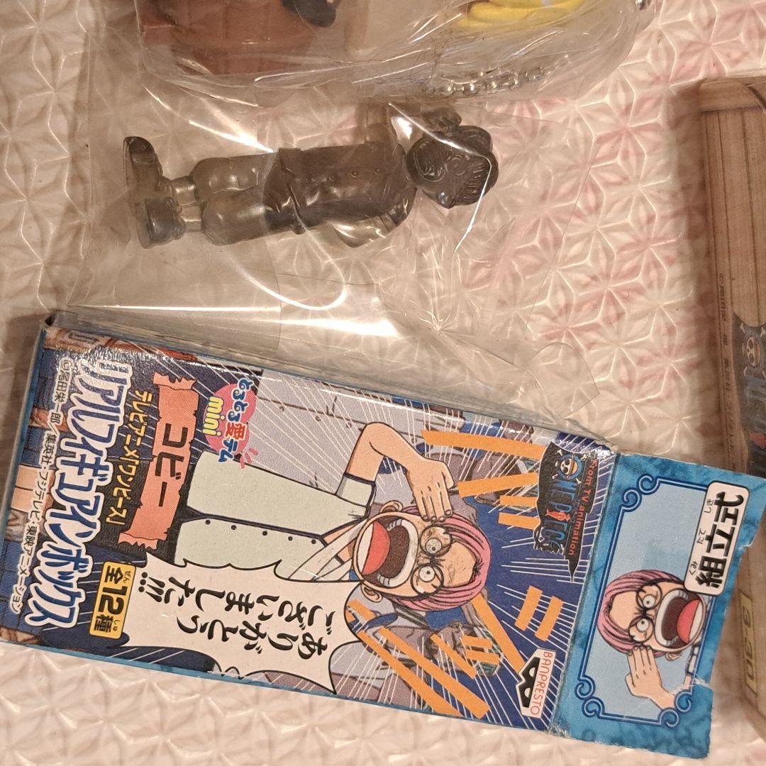 福袋★ワンピースグッズまとめ売り キーホルダー　フィギュア　セット　大量