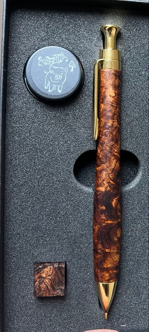 こぶた工房　ローズウッド瘤　杢