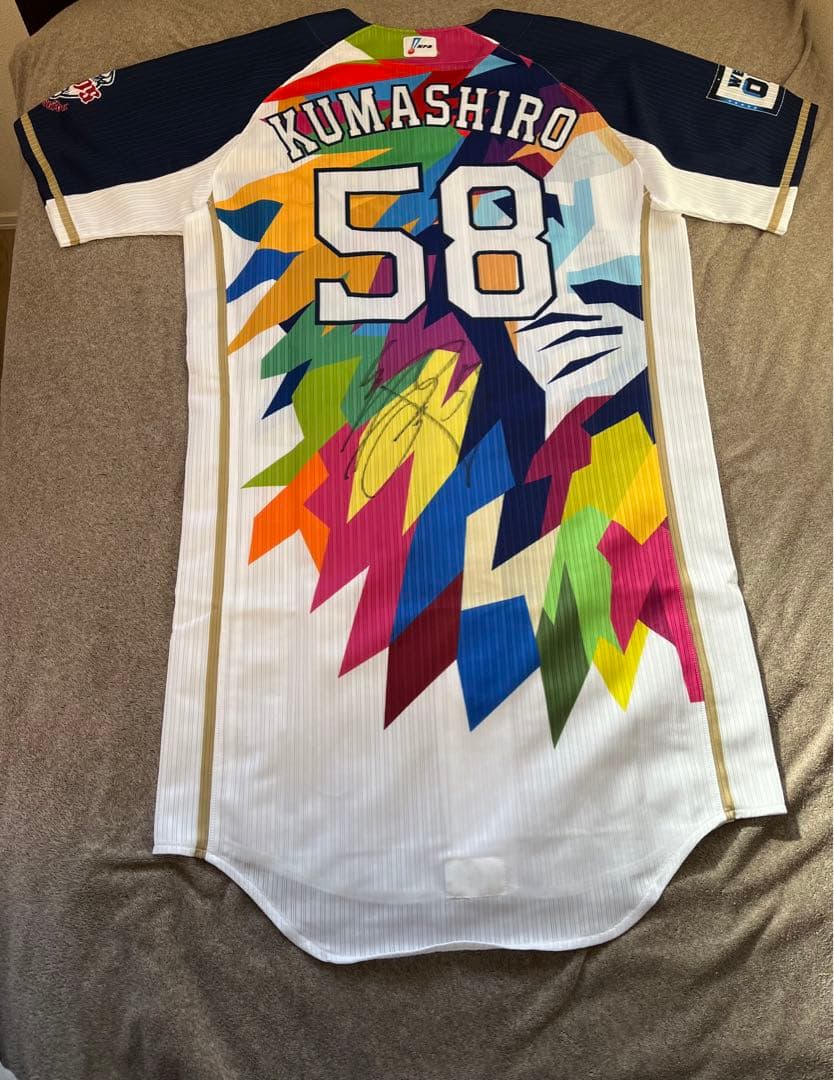 西武ライオンズ　熊代聖人　実使用　ユニフォーム　直筆サイン入り　彩虹ユニフォーム