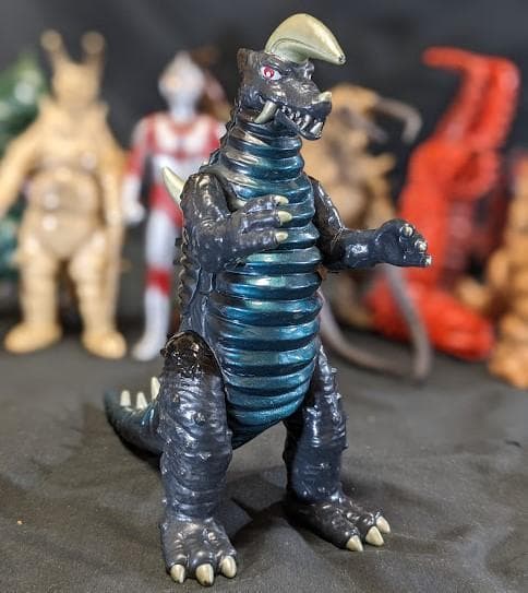 帰ってきたウルトラマン＆登場怪獣（バンダイ）ソフビ10体セット＋３