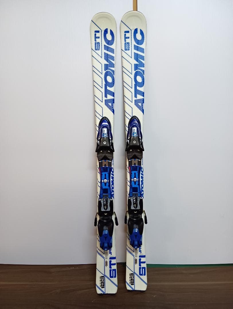 アトミック ミッドスキーセット STI 123 JPN 専用ケース入り