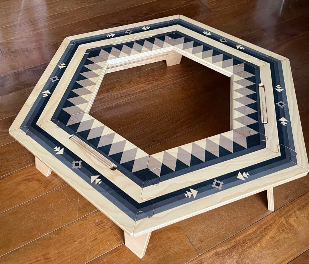 ヘキ次郎ンドル黒　TheArth ヘキサテーブル