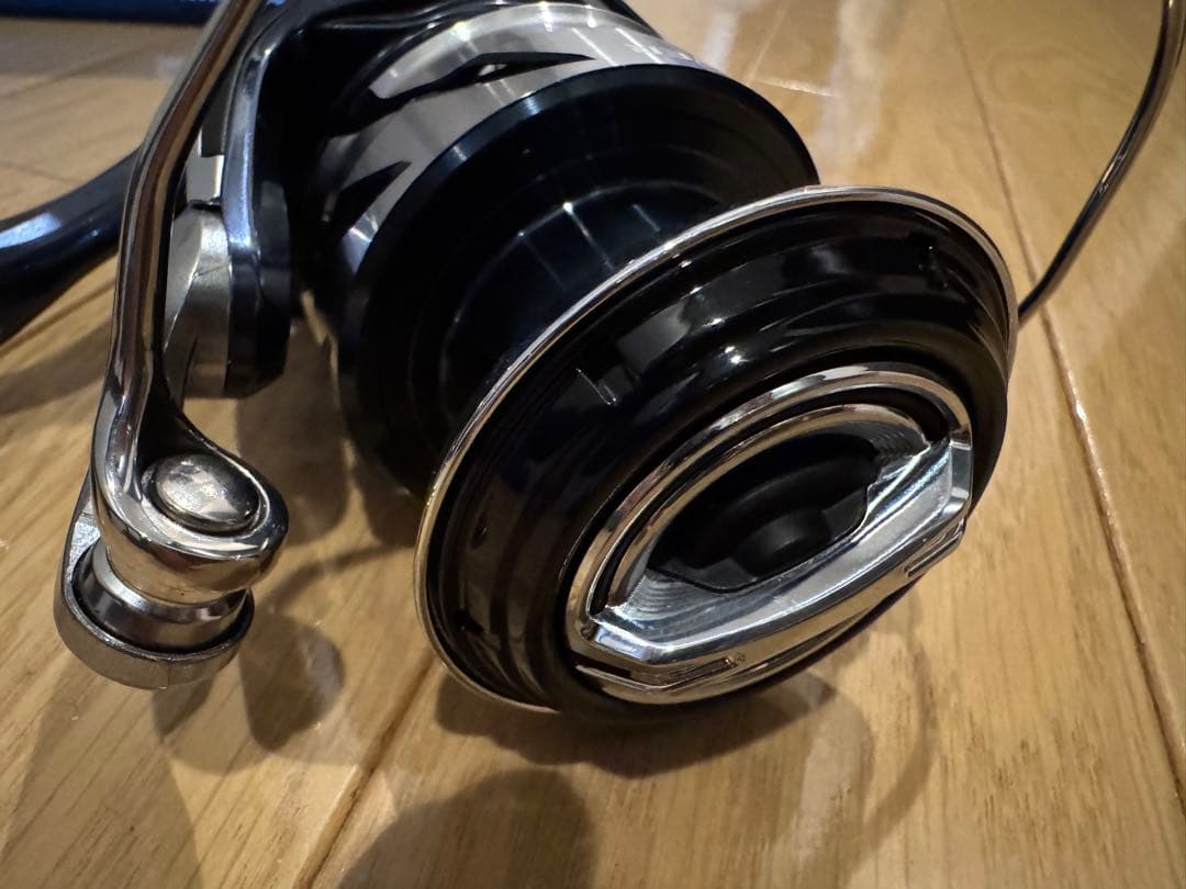 シマノ ツインパワーSW 5000HG 未使用 TWIN POWER SW