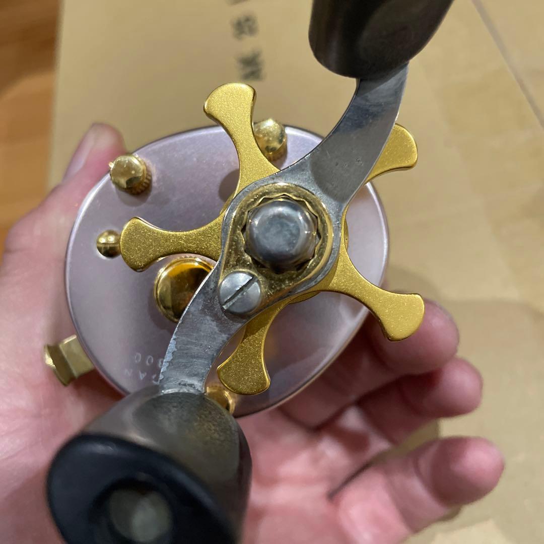 希少！megabass メガバス PAGANI ピンク ゴールド P300