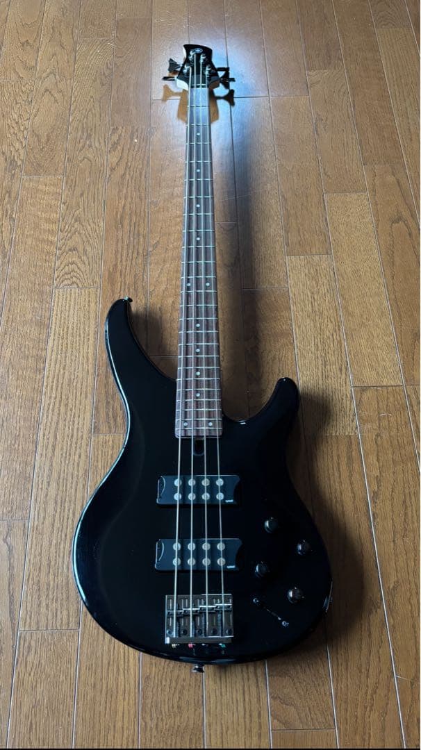 【美品】YAMAHA TRBX304 ブラック アクティブベース ほぼ未使用