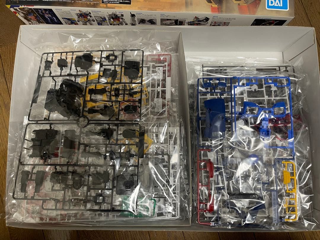 1/48 RX-78F00ガンダム　横浜ガンダムバンダイガンプラ水転写デカール付