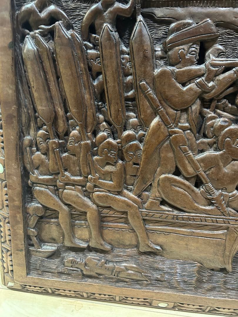 ストーリーボード　パラオ国立美術館購入　木彫り