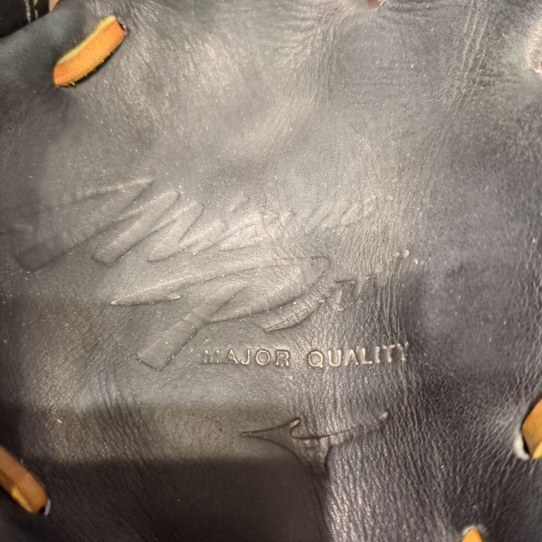 Mizuno Pro Classic 硬式グローブ 黒/オレンジ