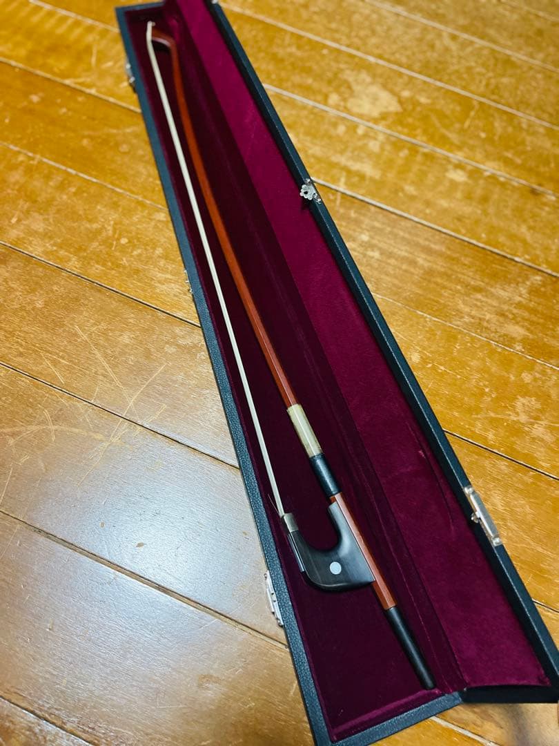 コントラバス弓 木製 ケース付き