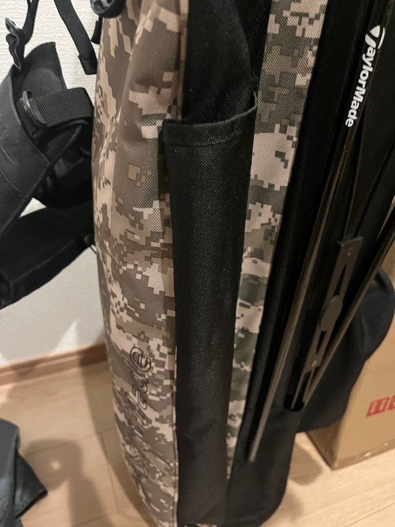 テーラーメイド　キャディバッグ　カート　9.5 スタンド　バッグ　ゴルフ