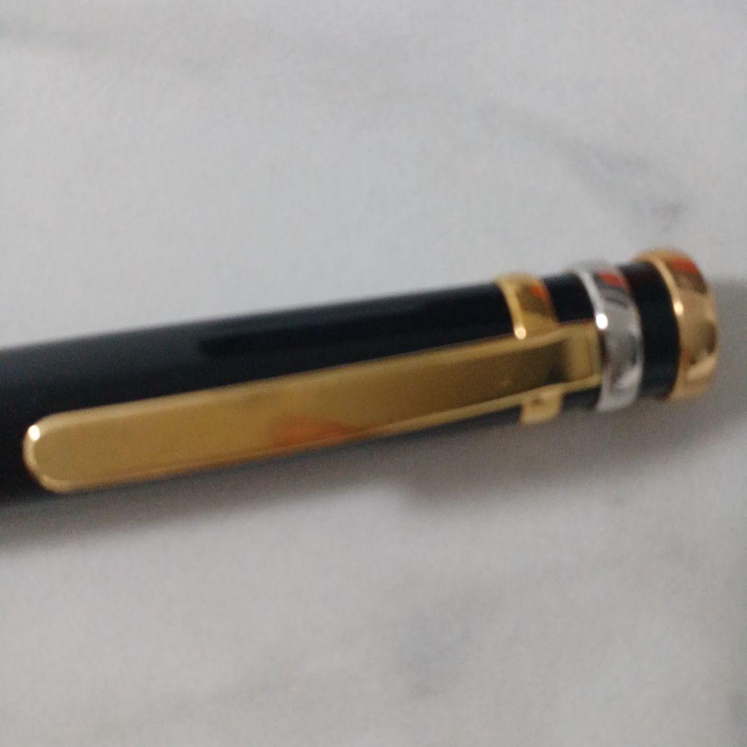 カルティエ　トリニティボールペン