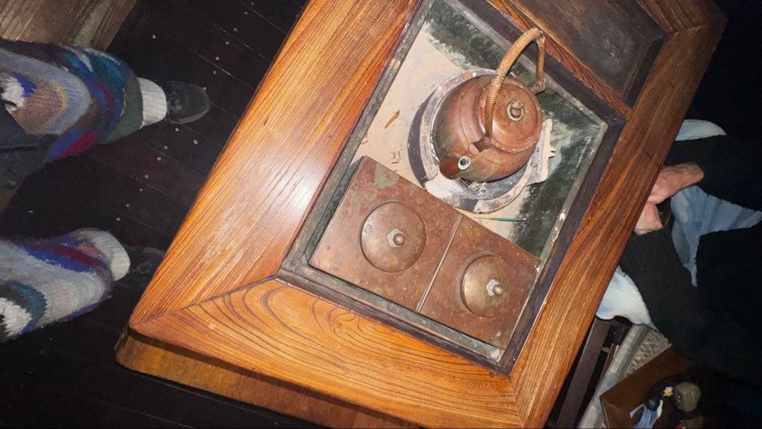 木製火鉢 やかん付き