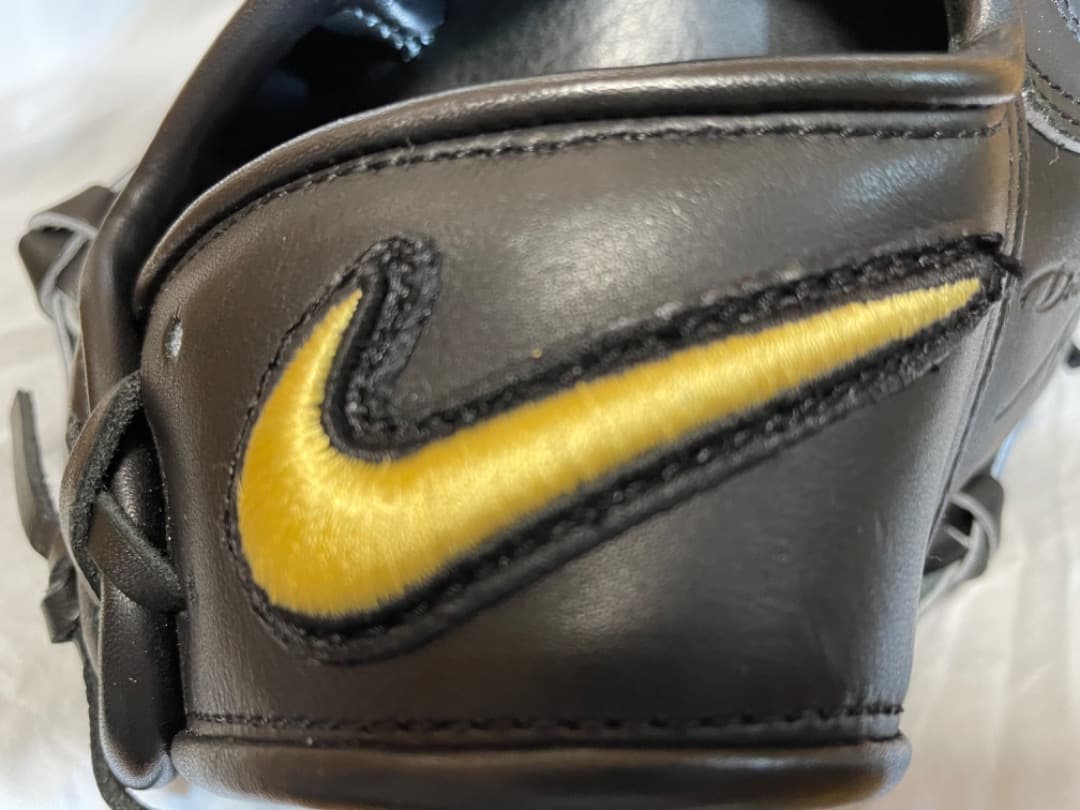 NIKE ナイキ　硬式　未使用品