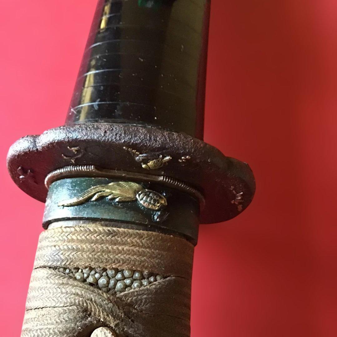 脇差一作拵　鶴亀色絵象嵌金具　笛巻鞘　繋ぎは木製　刃はありません