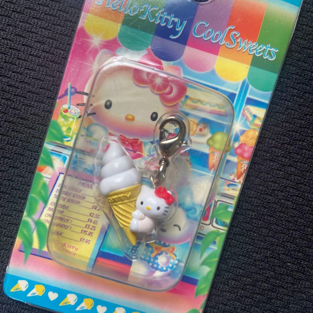 クールスイーツキティ ファスナーマスコットソフトクリーム根付ご当地レトロ激レア