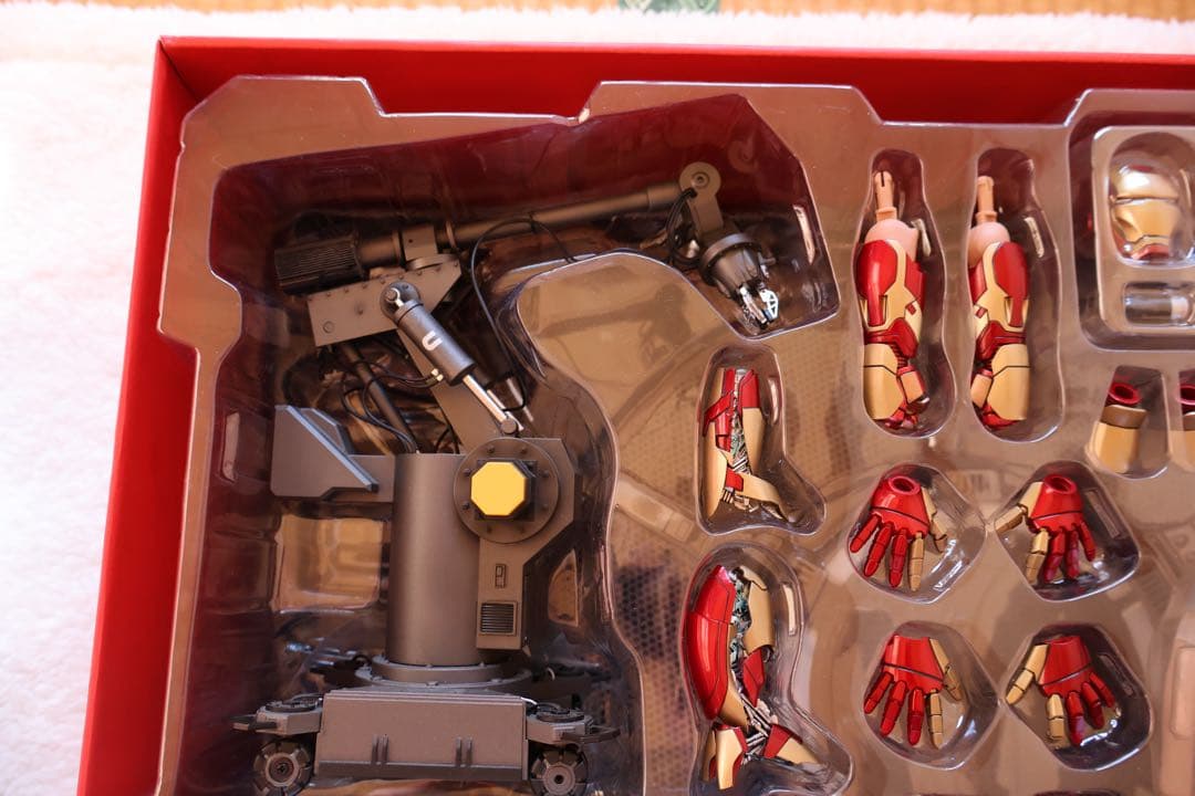 t*s様 ホットトイズ　『アイアンマン３』トニー・スターク（開発作業版）