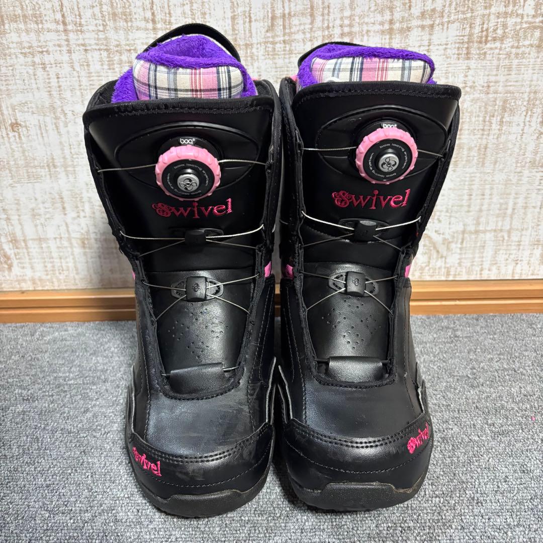 【送料無料】swivel スノーボードブーツ