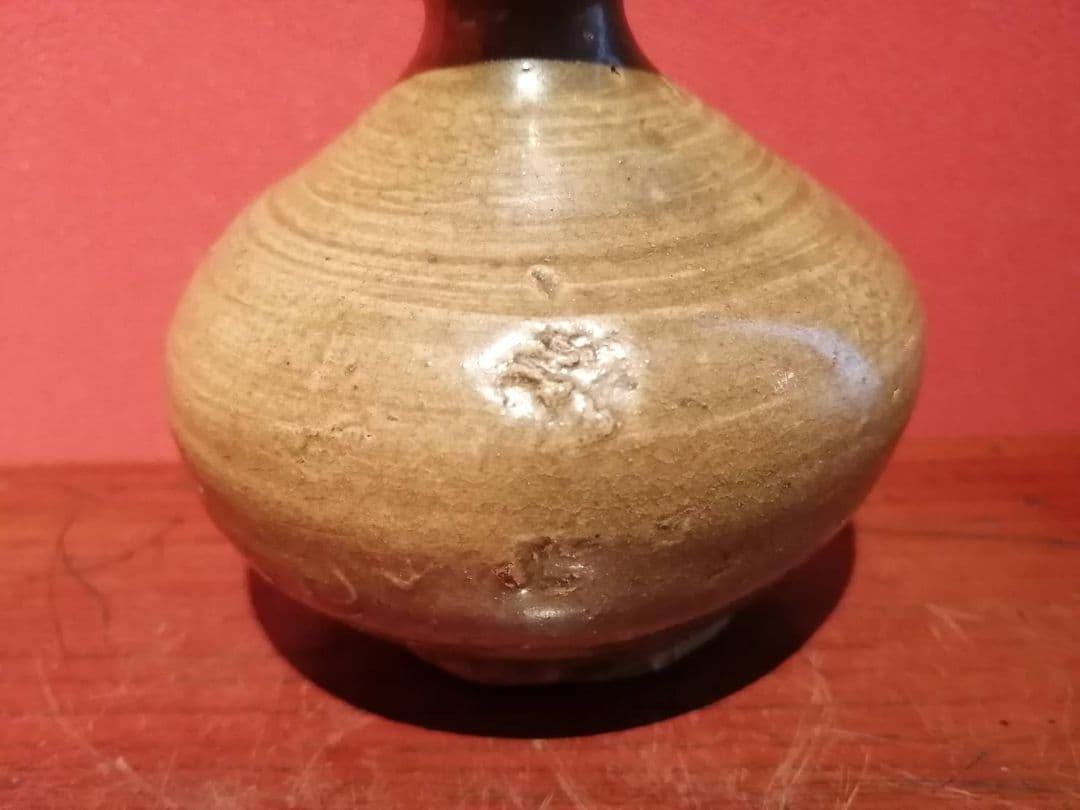 高麗青磁　油壺