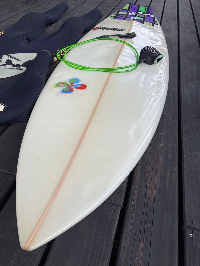 サーフィンセットTSSCサーフボード5.9、フィン、リーシュ付☆ウエットおまけ☆