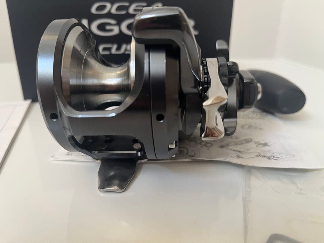 SHIMANO 19オシアジガーfカスタム　2000NRHG