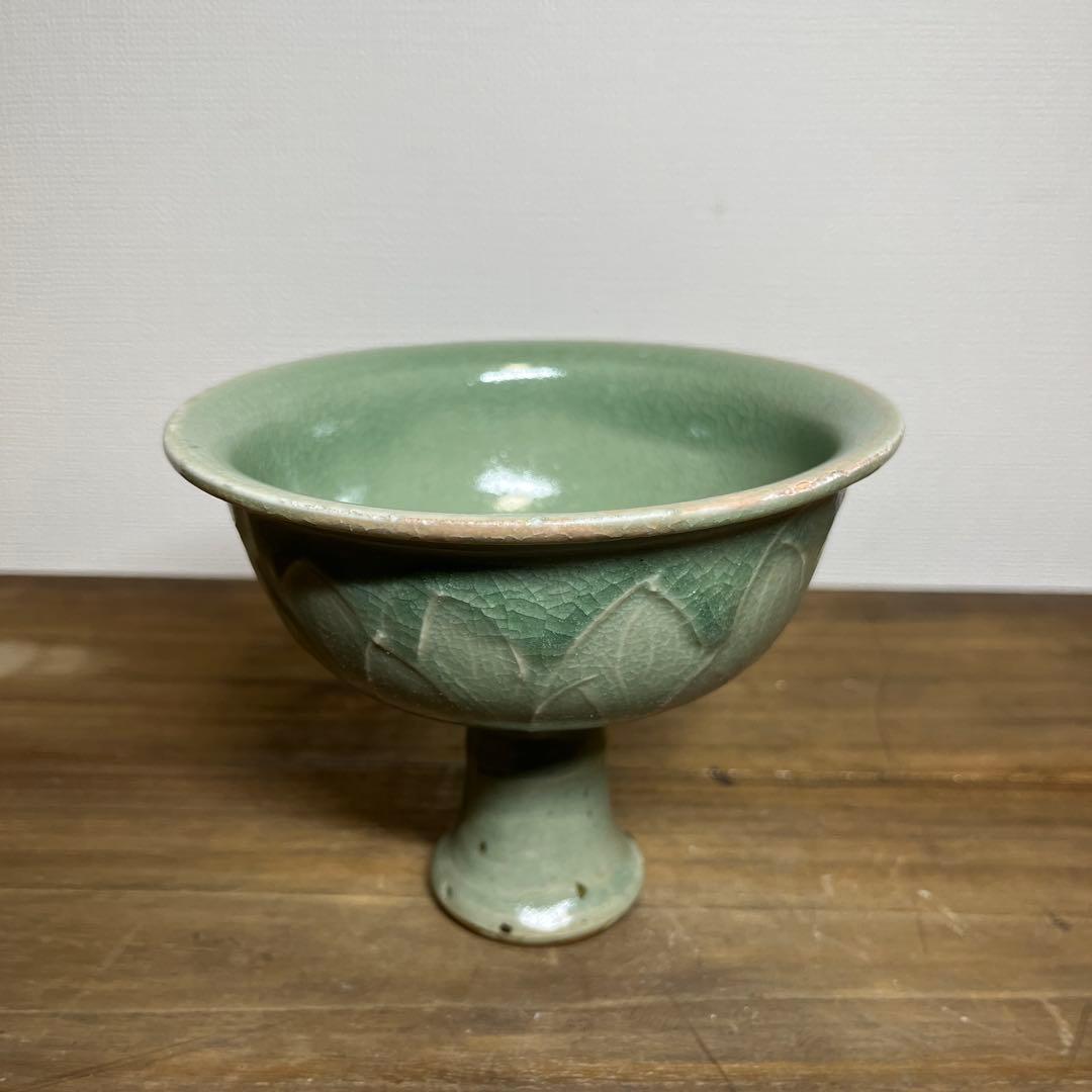 明時代　龍泉窯　青磁高足馬上杯　明