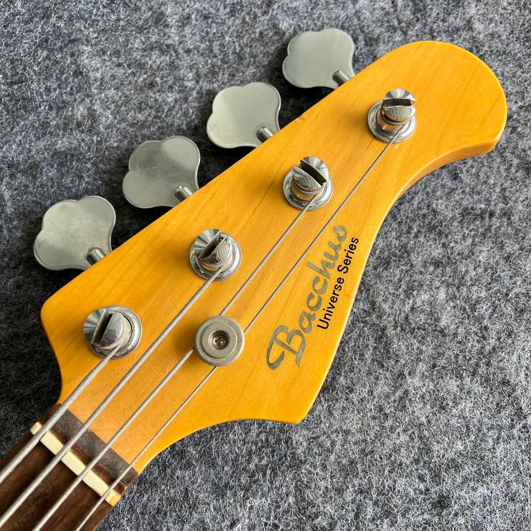 C35激安早い者勝ち✨　Bacchus エレキベース BJB-400R 初心者