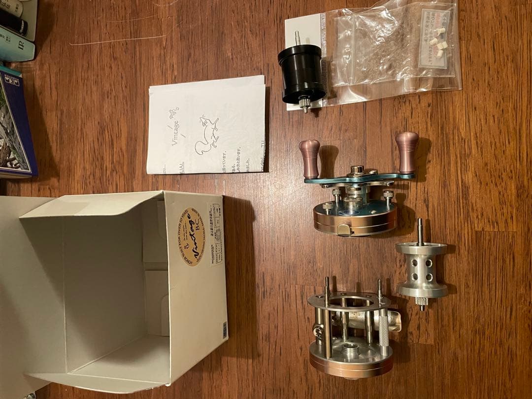 ヴィンテージ420SSS(五十鈴工業)、マイクロキャストスプール(アベイル)