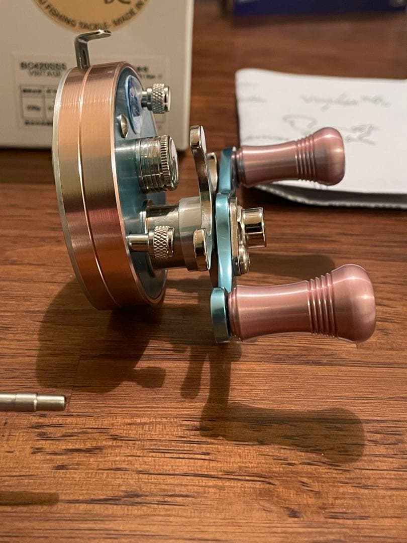 ヴィンテージ420SSS(五十鈴工業)、マイクロキャストスプール(アベイル)