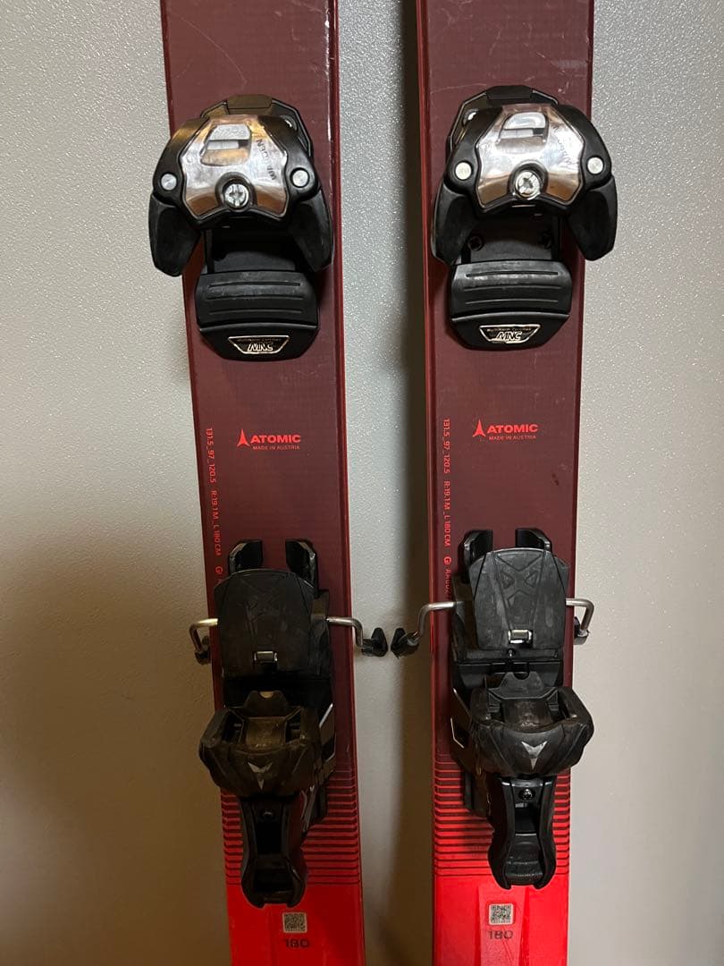 スキー板　ATOMIC VANTAGE 97ti 180cm
