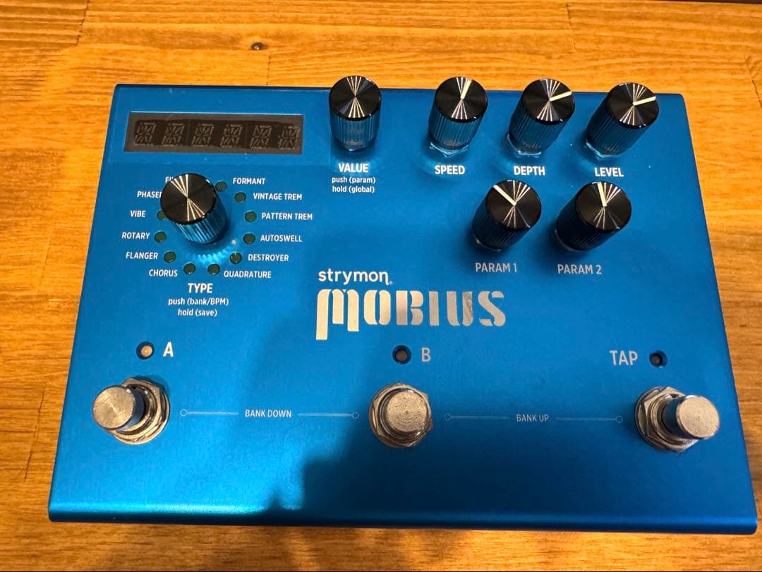 strymon Mobius モジュレーションエフェクター 付属品アリ