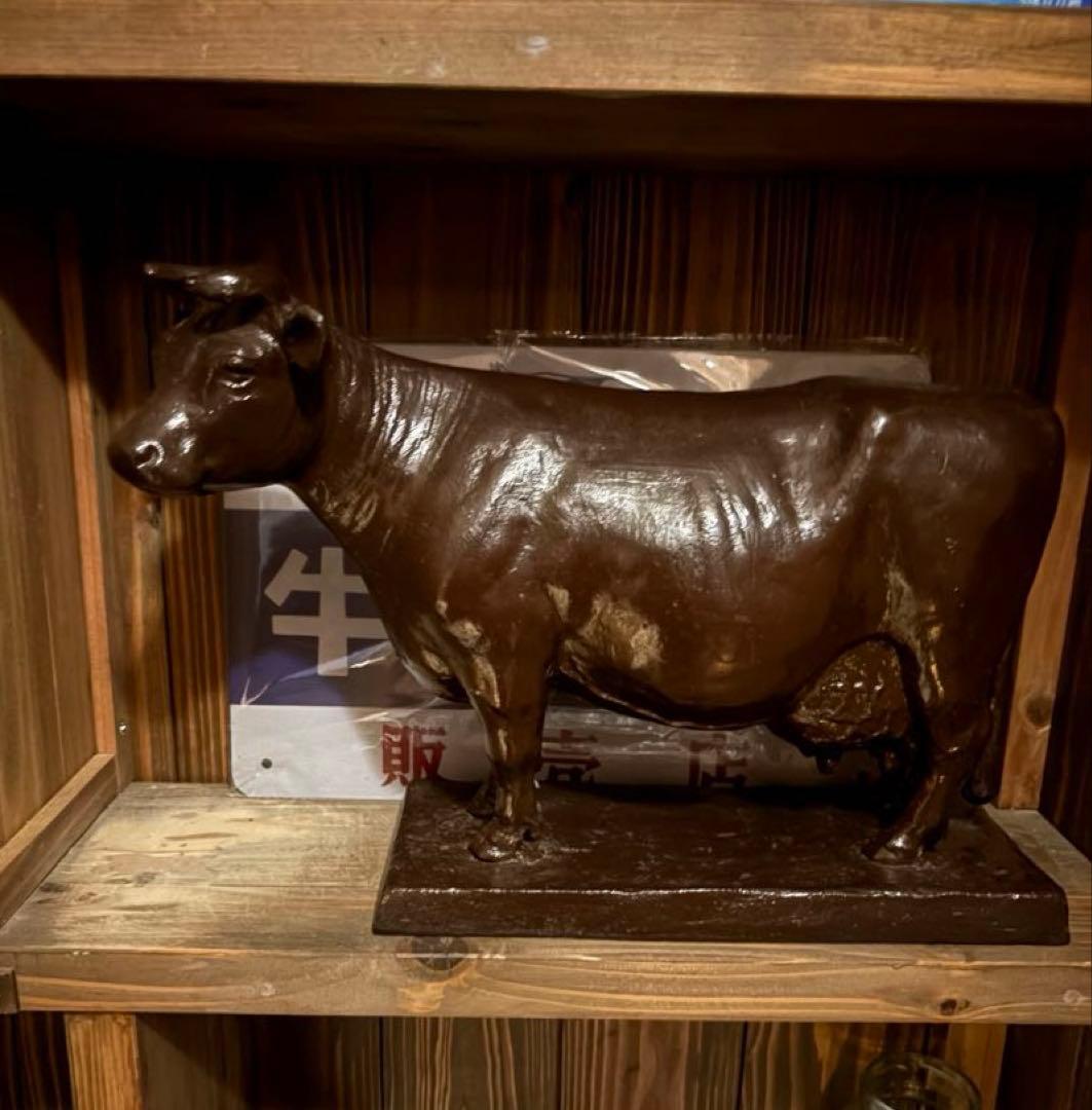 ★牛乳石鹸★牛★置物★赤★ブリキ缶★ボックス★広告ブリキ看板★赤・青石鹸★2個★