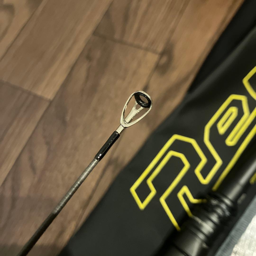 JACKALL、REVOLTAGE２ピース、ベイトロッド！