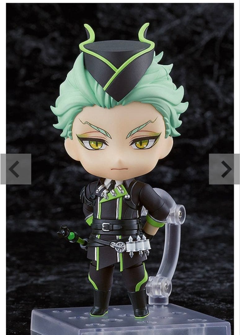 ツイステ　ねんどろいど　セベク シルバーフィギュア　特典缶バッジ付き