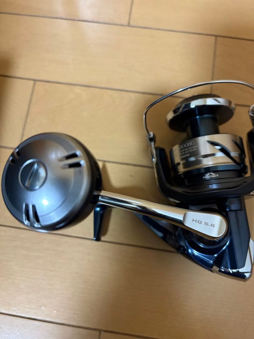 SHIMANO TWIN POWER SW8000HG スピニングリール