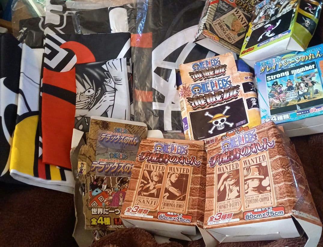 激レア☆ONE PIECE☆キャラクター☆海賊旗&のれん☆大量セット♪17点